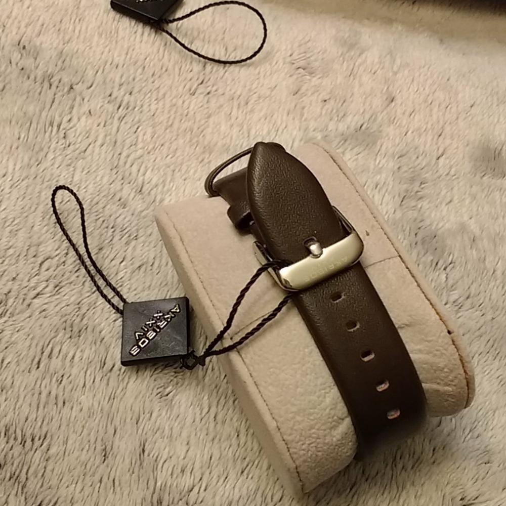 NWT/B Authentic TWO Akribos  XXIV watches - Picture 12 of 16